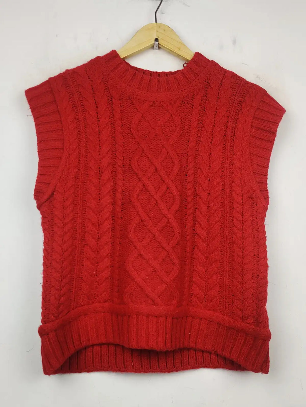 Buy online pre-used pre-loved 100% authentic & Original branded Primark (SL-2258) available in Pakistan. Top international brands avilable.