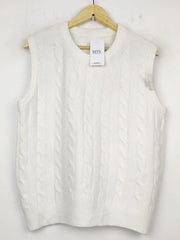 Buy online pre-used pre-loved 100% authentic & Original branded Unknown Brand (SL-2276) available in Pakistan. Top international brands avilable.