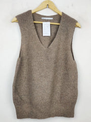 Buy online pre-used pre-loved 100% authentic & Original branded Only (SL-2292) available in Pakistan. Top international brands avilable.