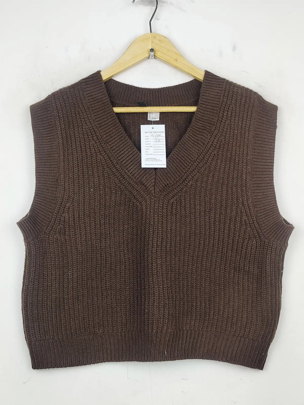 Buy online pre-used pre-loved 100% authentic & Original branded H&M (SL-2300) available in Pakistan. Top international brands avilable.