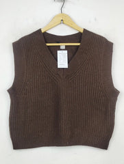 Buy online pre-used pre-loved 100% authentic & Original branded H&M (SL-2300) available in Pakistan. Top international brands avilable.