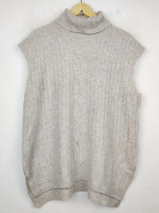 Buy online pre-used pre-loved 100% authentic & Original branded F&F (SL-2307) available in Pakistan. Top international brands avilable.