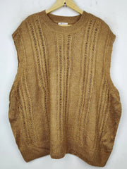 Buy online pre-used pre-loved 100% authentic & Original branded Tu (SL-2313) available in Pakistan. Top international brands avilable.