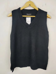 Buy online pre-used pre-loved 100% authentic & Original branded Shein (SL-2319) available in Pakistan. Top international brands avilable.