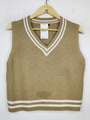 Buy online pre-used pre-loved 100% authentic & Original branded Shein (SL-2339) available in Pakistan. Top international brands avilable.