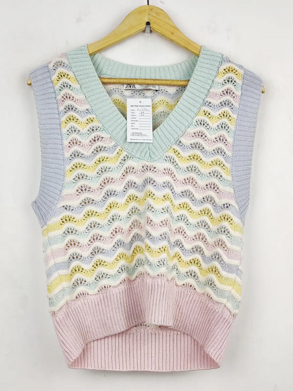 Buy online pre-used pre-loved 100% authentic & Original branded Zara (SL-2421) available in Pakistan. Top international brands avilable.