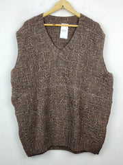 Buy online pre-used pre-loved 100% authentic & Original branded Unknown Brand (SL-2468) available in Pakistan. Top international brands avilable.