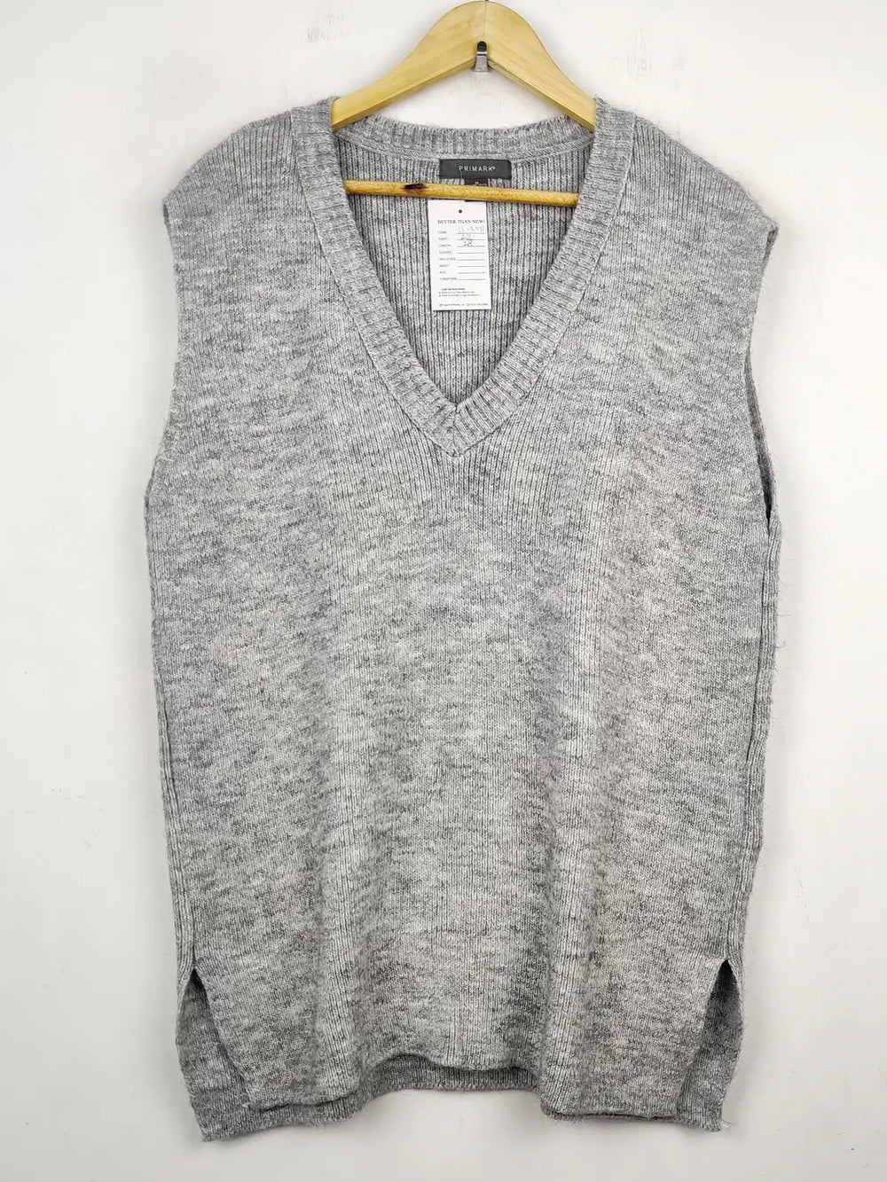 Buy online pre-used pre-loved 100% authentic & Original branded Primark (SL-2471) available in Pakistan. Top international brands avilable.