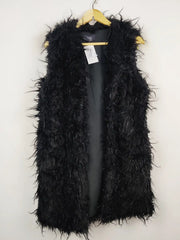 Buy online pre-used pre-loved 100% authentic & Original branded Marks & Spencer (SL-2483) available in Pakistan. Top international brands avilable.