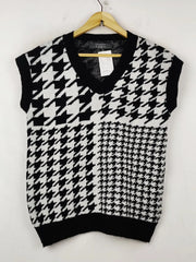 Buy online pre-used pre-loved 100% authentic & Original branded Primark (SL-2620) available in Pakistan. Top international brands avilable.