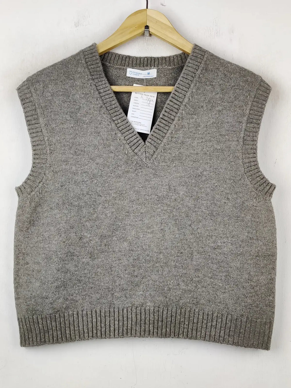 Buy online pre-used pre-loved 100% authentic & Original branded Primark (SL-2624) available in Pakistan. Top international brands avilable.