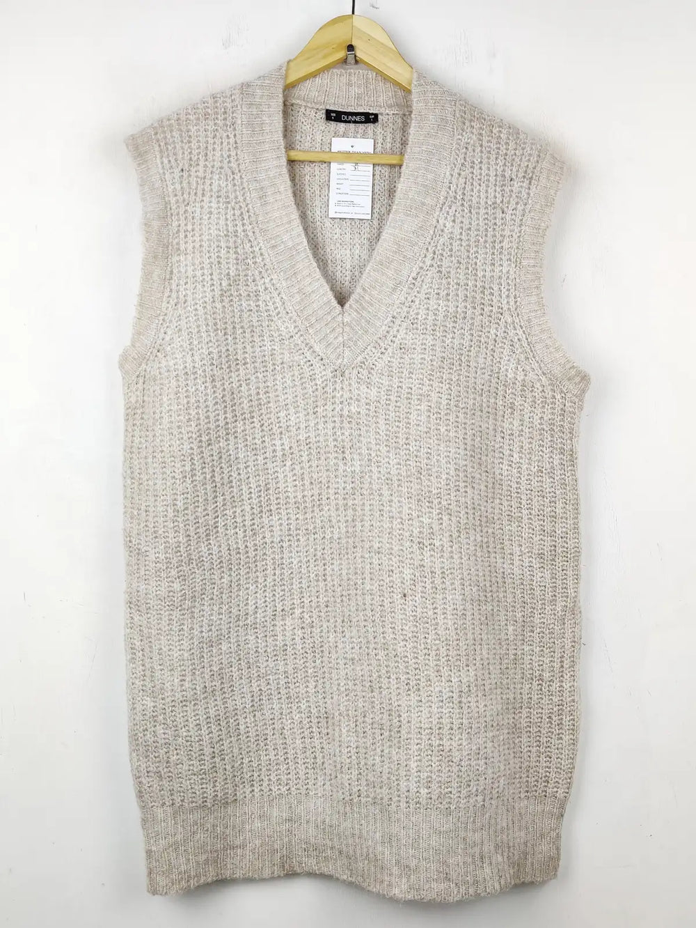 Buy online pre-used pre-loved 100% authentic & Original branded Dunnes Store (SL-2634) available in Pakistan. Top international brands avilable.