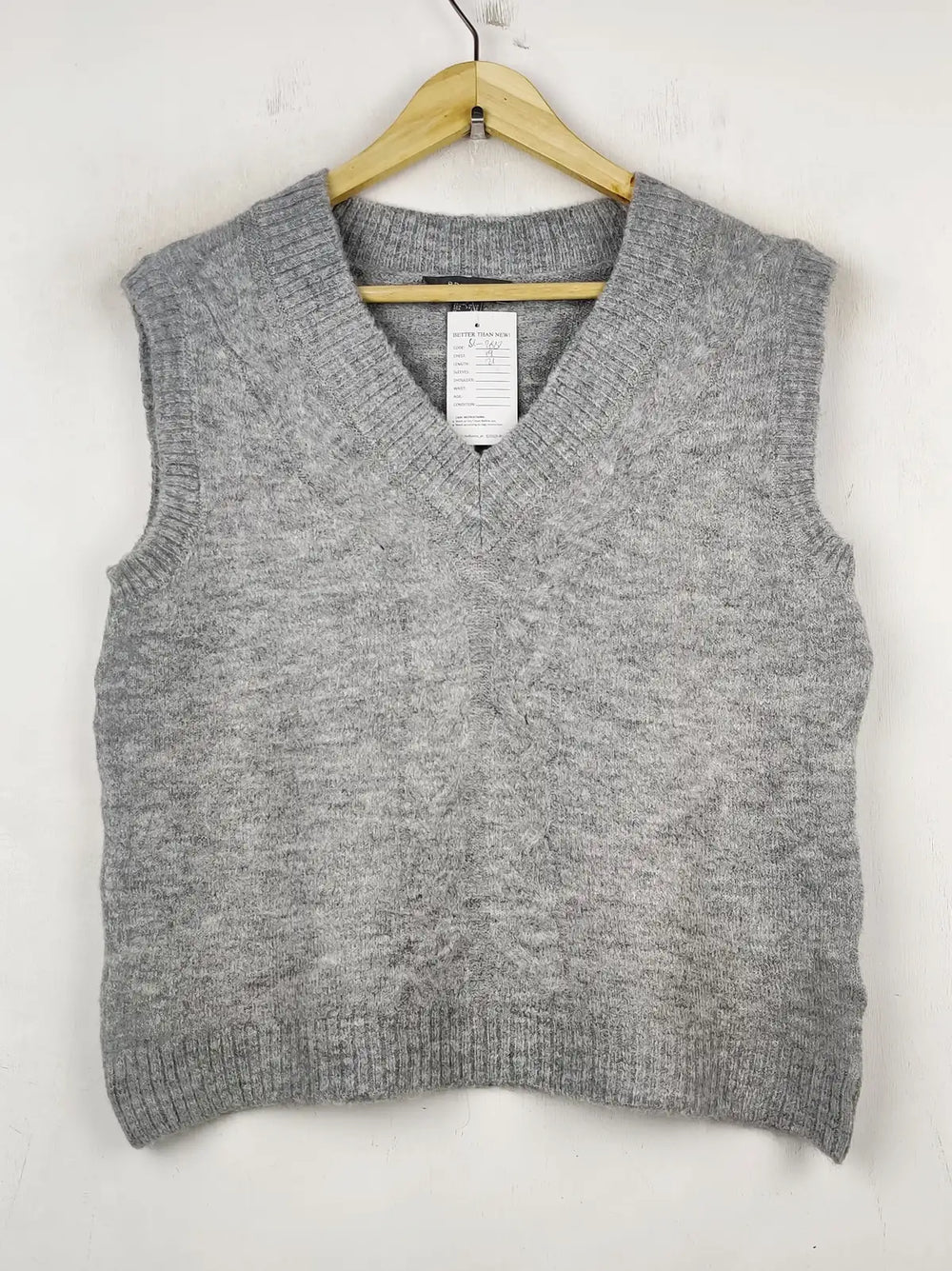 Buy online pre-used pre-loved 100% authentic & Original branded Primark (SL-2661) available in Pakistan. Top international brands avilable.