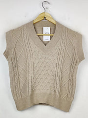 Buy online pre-used pre-loved 100% authentic & Original branded Shein (SL-2669) available in Pakistan. Top international brands avilable.