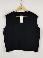 Buy online pre-used pre-loved 100% authentic & Original branded Primark (SL-2711) available in Pakistan. Top international brands avilable.