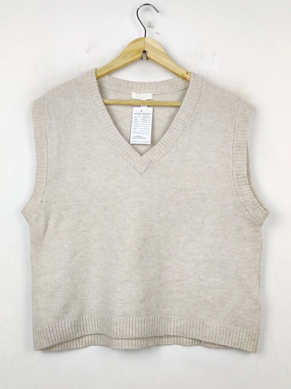 Buy online pre-used pre-loved 100% authentic & Original branded H&M (SL-2787) available in Pakistan. Top international brands avilable.