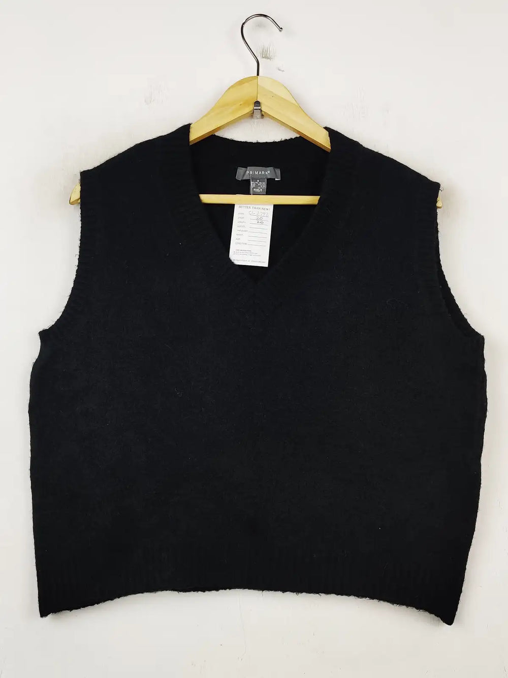 Buy online pre-used pre-loved 100% authentic & Original branded Primark (SL-2798) available in Pakistan. Top international brands avilable.