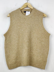 Buy online pre-used pre-loved 100% authentic & Original branded Only (SL-2820) available in Pakistan. Top international brands avilable.