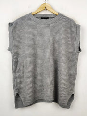 Buy online pre-used pre-loved 100% authentic & Original branded Prettylittlething (SL-2827) available in Pakistan. Top international brands avilable.