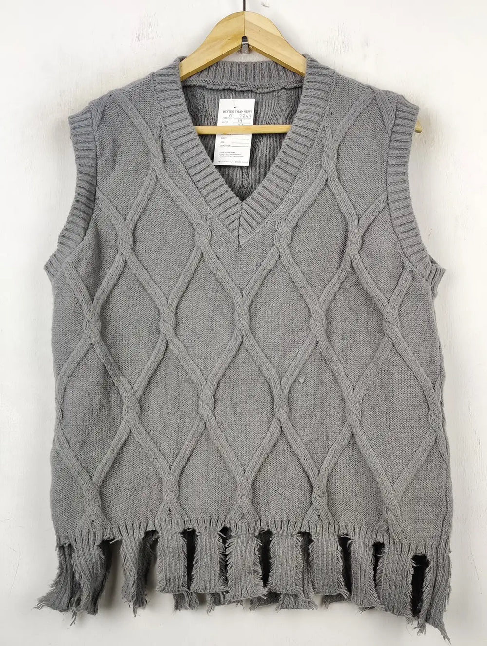 Buy online pre-used pre-loved 100% authentic & Original branded Unknown Brand (SL-2849) available in Pakistan. Top international brands avilable.