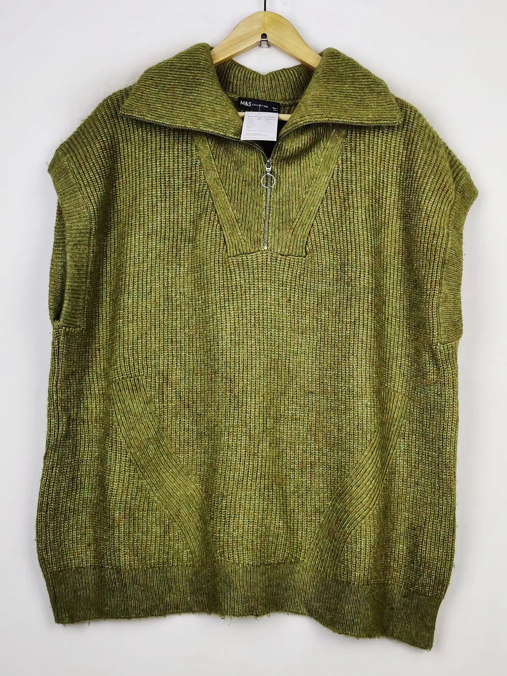 Buy online pre-used pre-loved 100% authentic & Original branded Marks & Spencer (SL-3007) available in Pakistan. Top international brands avilable.