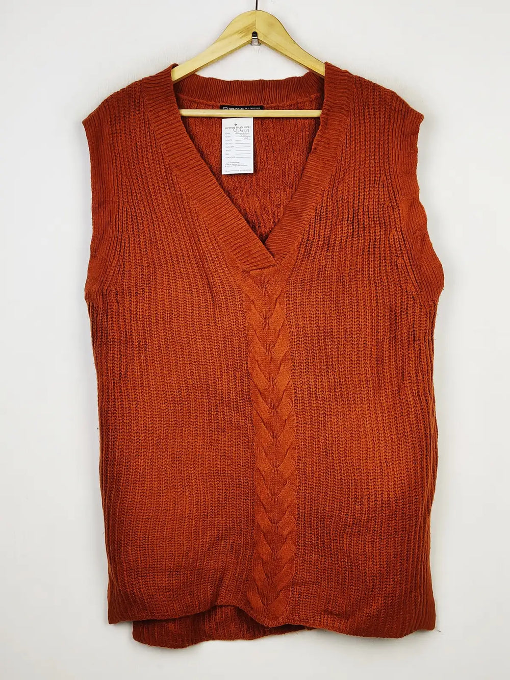 Buy online pre-used pre-loved 100% authentic & Original branded Threadbare (SL-3029) available in Pakistan. Top international brands avilable.