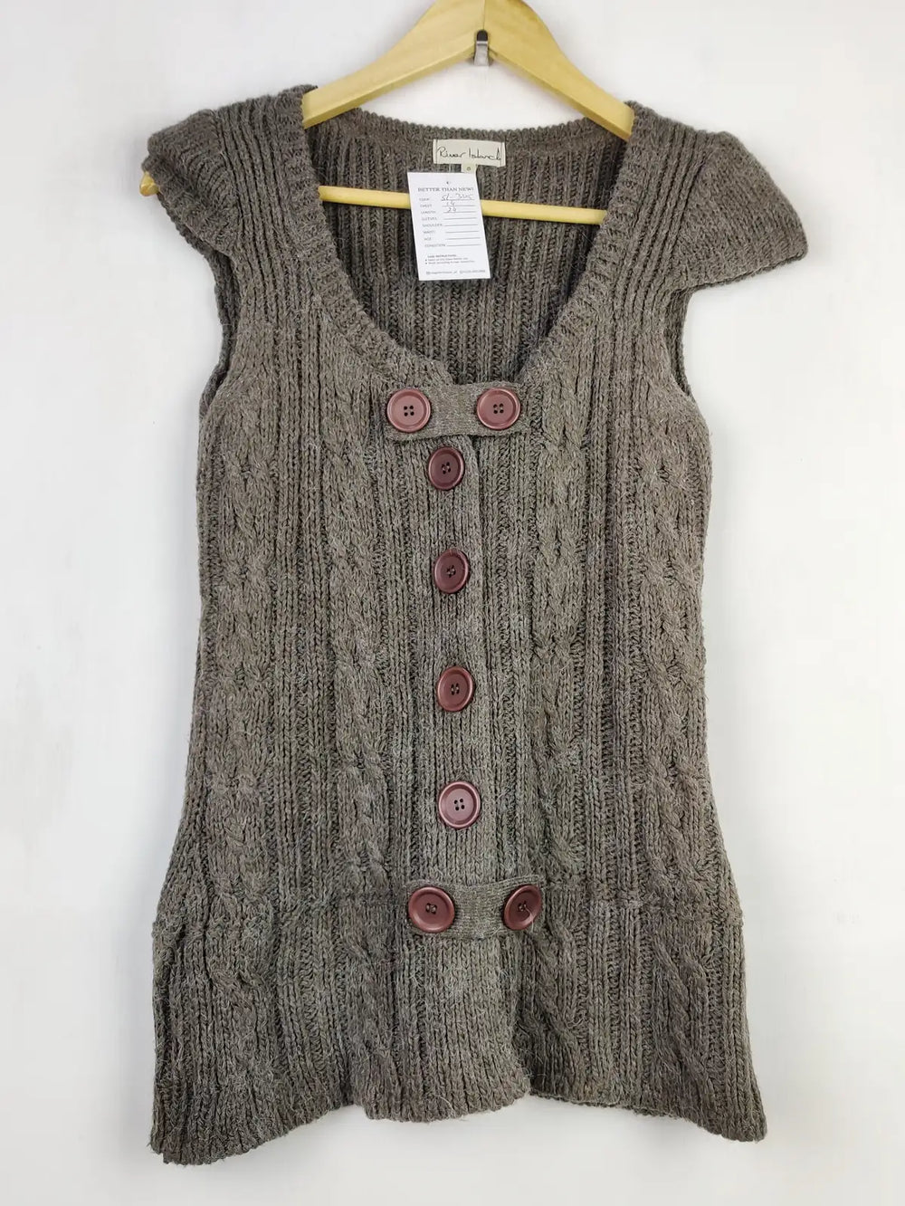 Buy online pre-used pre-loved 100% authentic & Original branded River Island (SL-3332) available in Pakistan. Top international brands avilable.