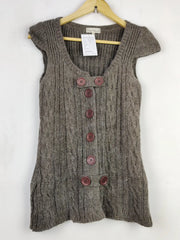 Buy online pre-used pre-loved 100% authentic & Original branded River Island (SL-3332) available in Pakistan. Top international brands avilable.