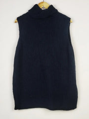 Buy online pre-used pre-loved 100% authentic & Original branded Marks & Spencer (SL-3595) available in Pakistan. Top international brands avilable.