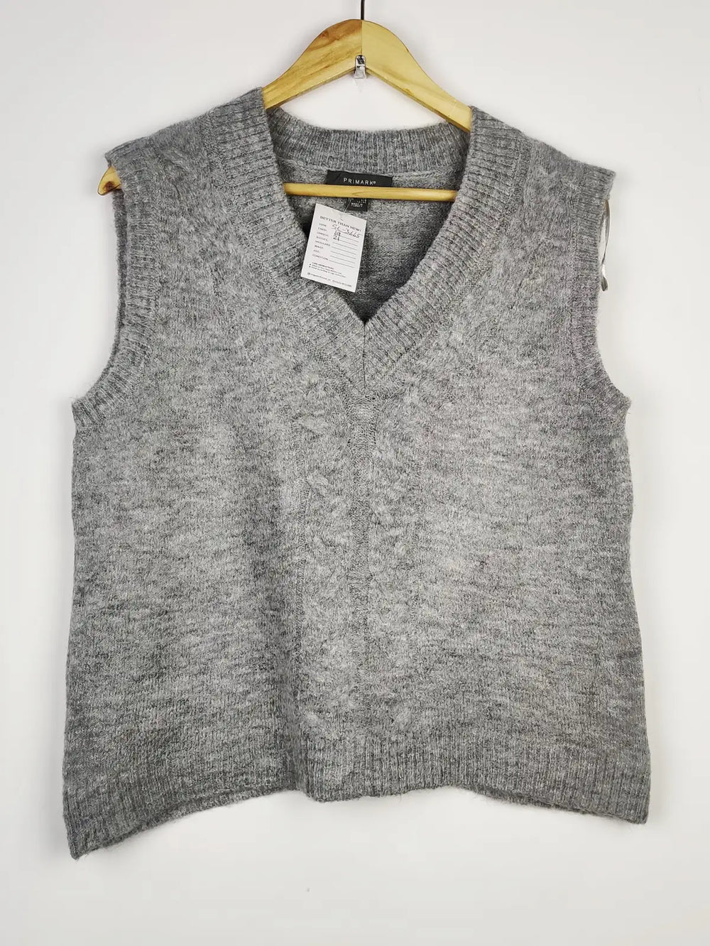 Buy online pre-used pre-loved 100% authentic & Original branded Primark (SL-3665) available in Pakistan. Top international brands avilable.