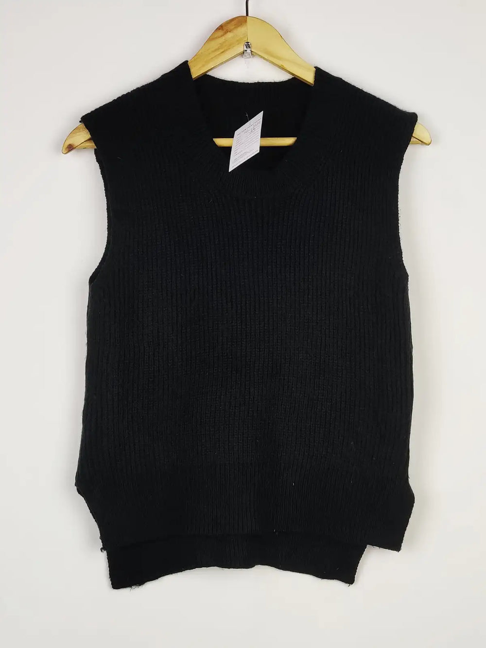 Buy online pre-used pre-loved 100% authentic & Original branded Shein (SL-3710) available in Pakistan. Top international brands avilable.