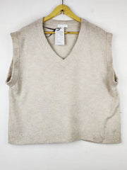 Buy online pre-used pre-loved 100% authentic & Original branded H&M (SL-3774) available in Pakistan. Top international brands avilable.