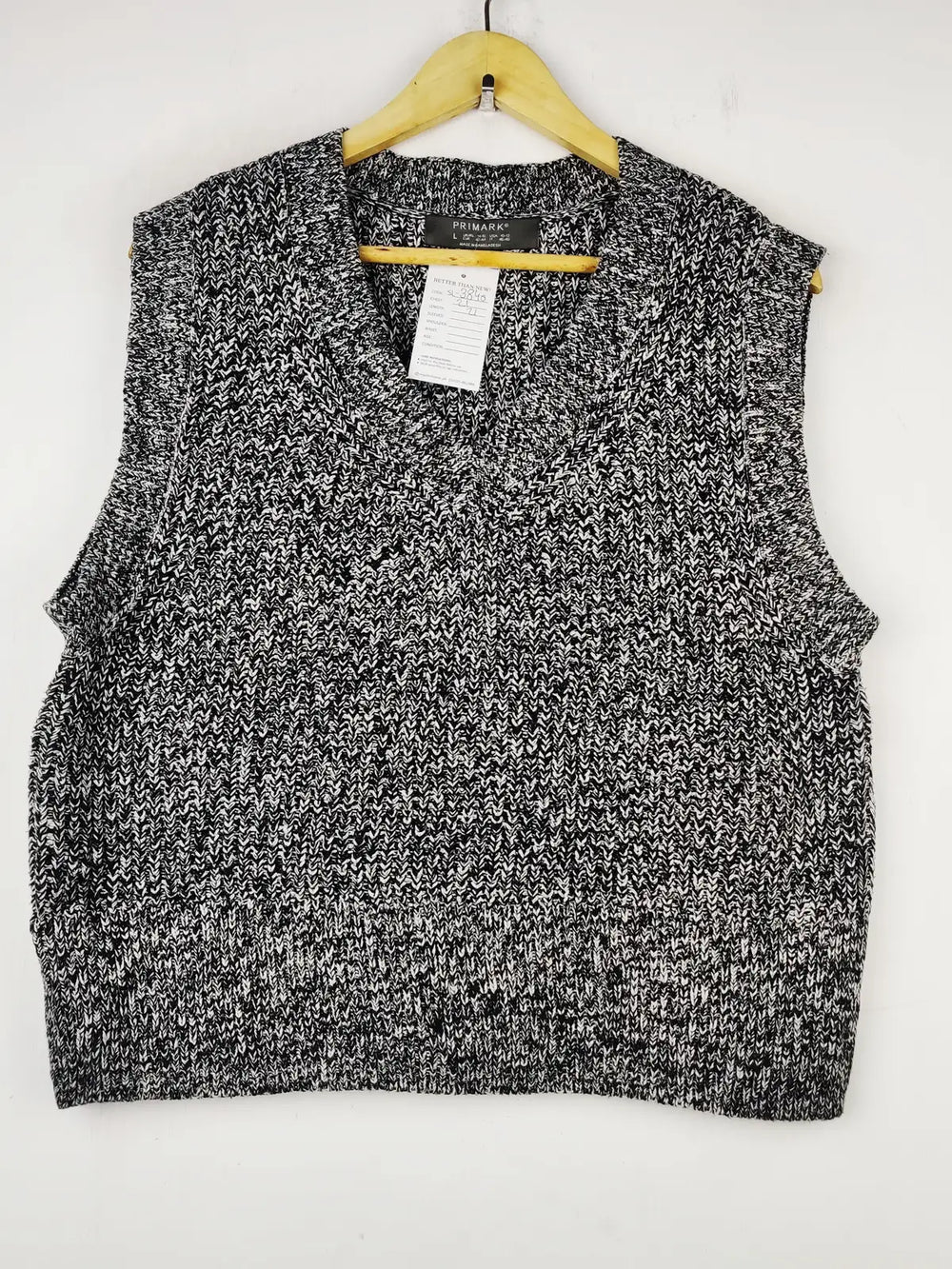 Buy online pre-used pre-loved 100% authentic & Original branded Primark (SL-3840) available in Pakistan. Top international brands avilable.