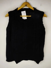 Buy online pre-used pre-loved 100% authentic & Original branded Unknown Brand (SL-3861) available in Pakistan. Top international brands avilable.