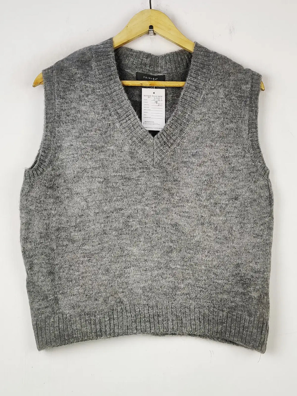 Buy online pre-used pre-loved 100% authentic & Original branded Primark (SL-3982) available in Pakistan. Top international brands avilable.