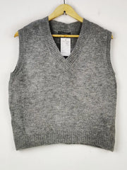 Buy online pre-used pre-loved 100% authentic & Original branded Primark (SL-3982) available in Pakistan. Top international brands avilable.