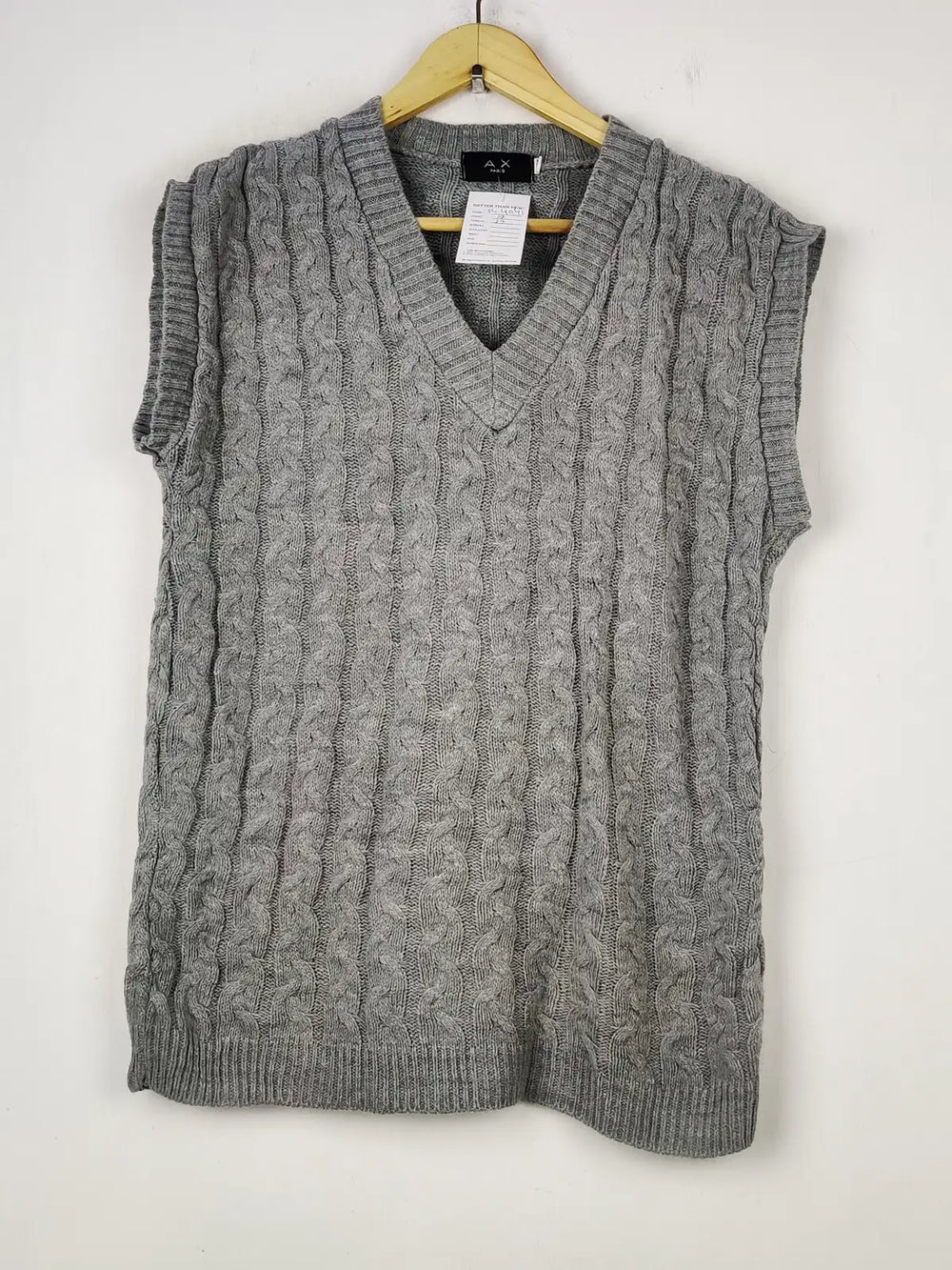 Buy online pre-used pre-loved 100% authentic & Original branded Ax (SL-4041) available in Pakistan. Top international brands avilable.