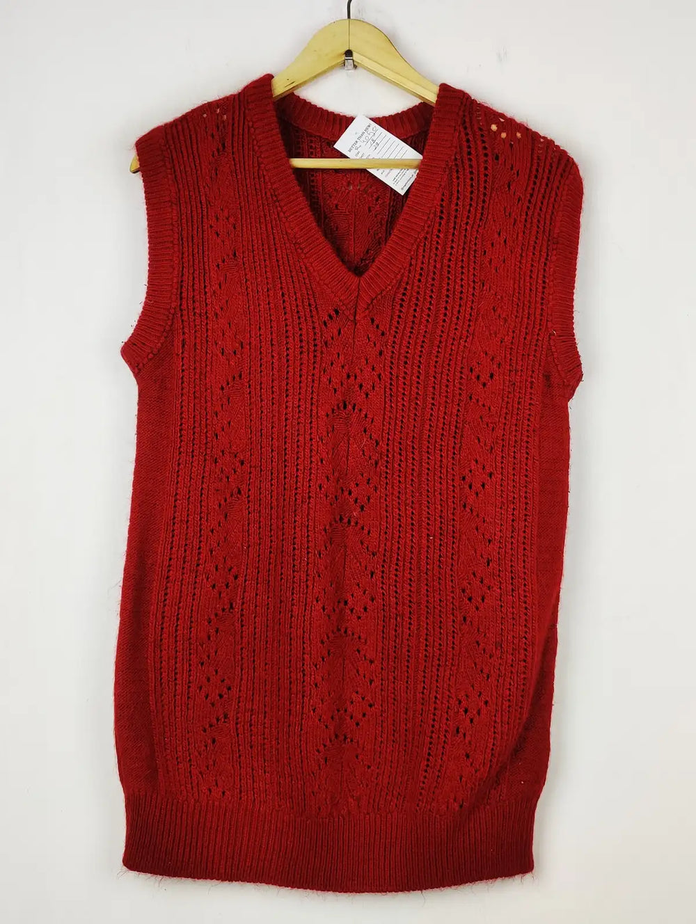 Buy online pre-used pre-loved 100% authentic & Original branded Unknown Brand (SL-4050) available in Pakistan. Top international brands avilable.