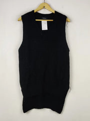 Buy online pre-used pre-loved 100% authentic & Original branded Boohoo (SL-4054) available in Pakistan. Top international brands avilable.