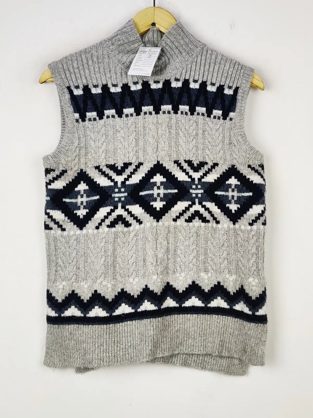 Buy online pre-used pre-loved 100% authentic & Original branded Mark & Spencer (SL-4061) available in Pakistan. Top international brands avilable.