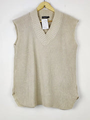 Buy online pre-used pre-loved 100% authentic & Original branded Prettylittlething (SL-4079) available in Pakistan. Top international brands avilable.