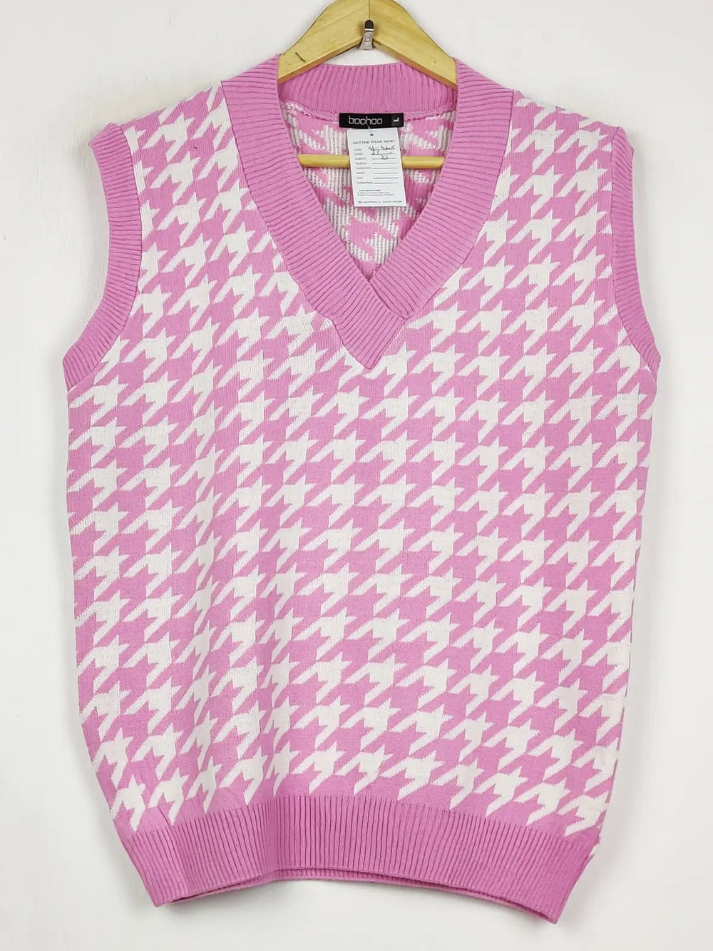 Buy online pre-used pre-loved 100% authentic & Original branded Boohoo (SL-4605) available in Pakistan. Top international brands avilable.