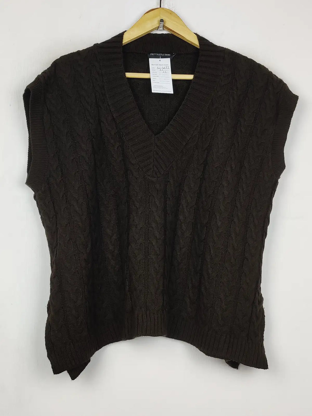 Buy online pre-used pre-loved 100% authentic & Original branded Prettylittlethings (SL-4672) available in Pakistan. Top international brands avilable.