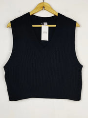 Buy online pre-used pre-loved 100% authentic & Original branded H&M (SL-4980) available in Pakistan. Top international brands avilable.