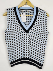 Buy online pre-used pre-loved 100% authentic & Original branded Vanessa Alexandra (SL-5268) available in Pakistan. Top international brands avilable.