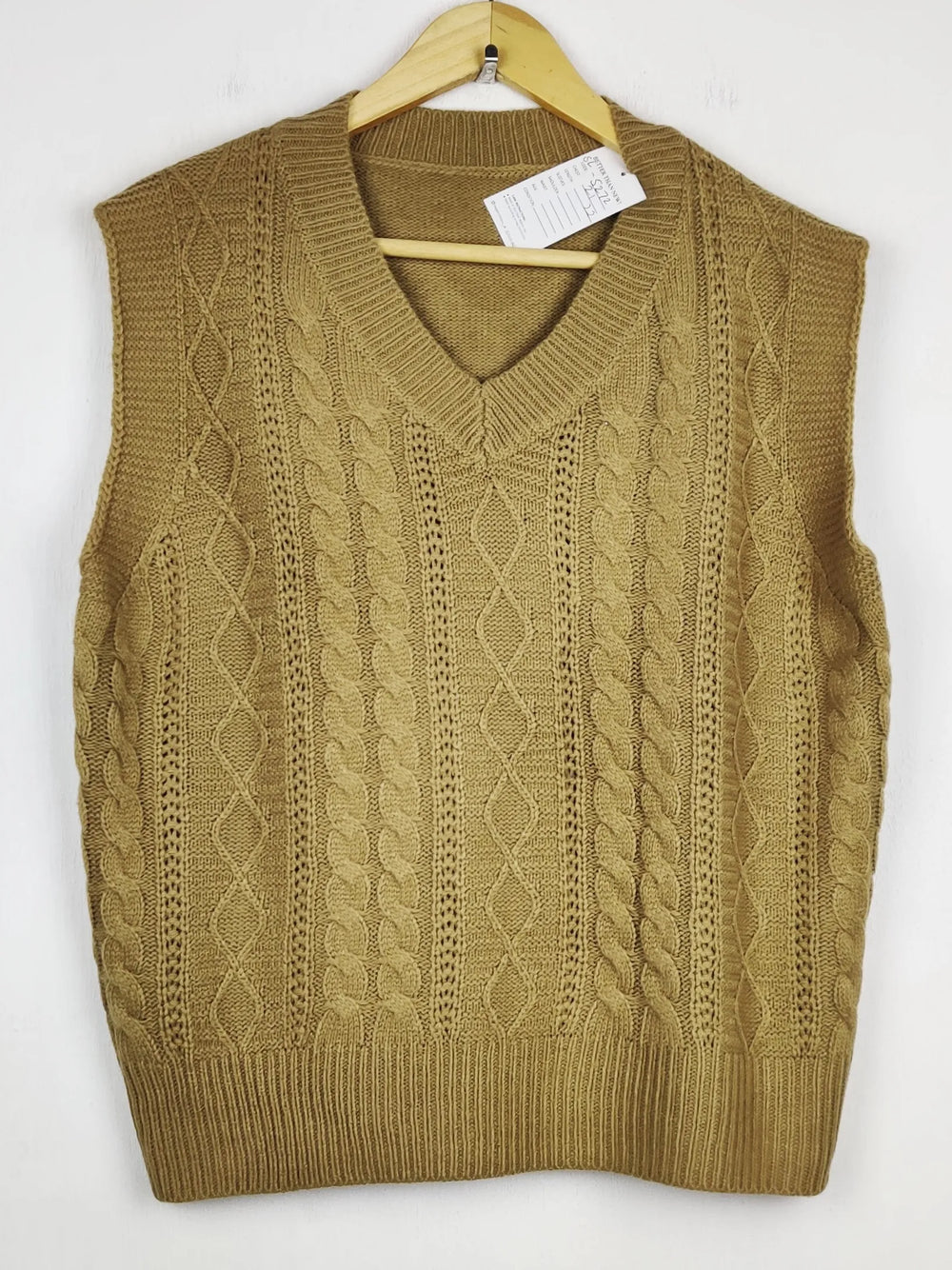 Buy online pre-used pre-loved 100% authentic & Original branded Shein (SL-5272) available in Pakistan. Top international brands avilable.