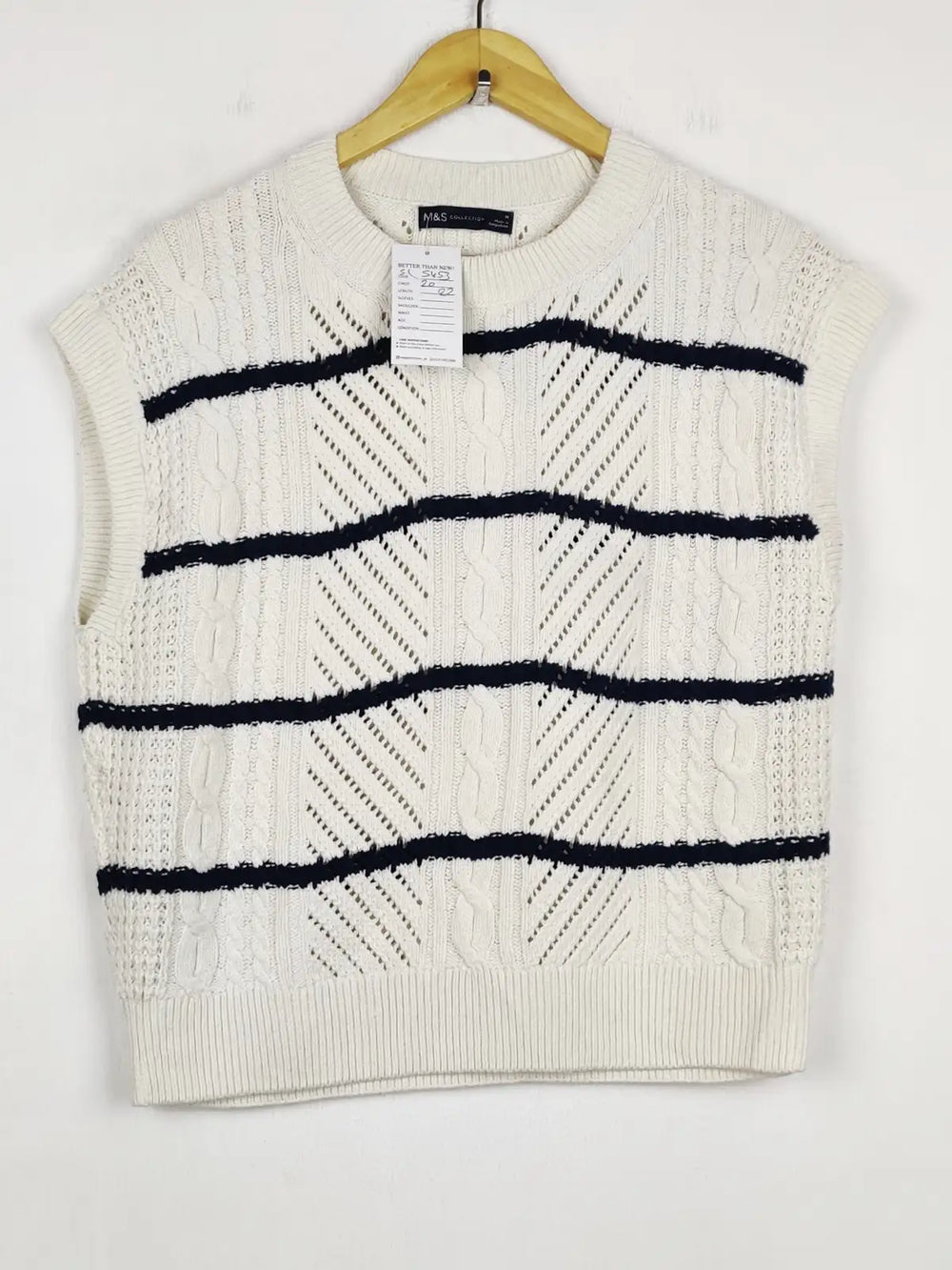 Buy online pre-used pre-loved 100% authentic & Original branded Marks & Spencer (SL-5453) available in Pakistan. Top international brands avilable.
