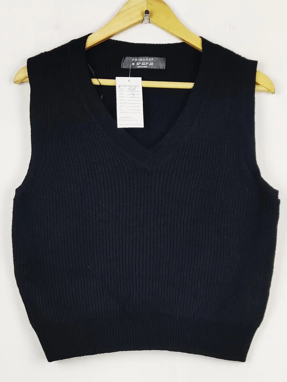 Buy online pre-used pre-loved 100% authentic & Original branded Primark (SL-5603) available in Pakistan. Top international brands avilable.