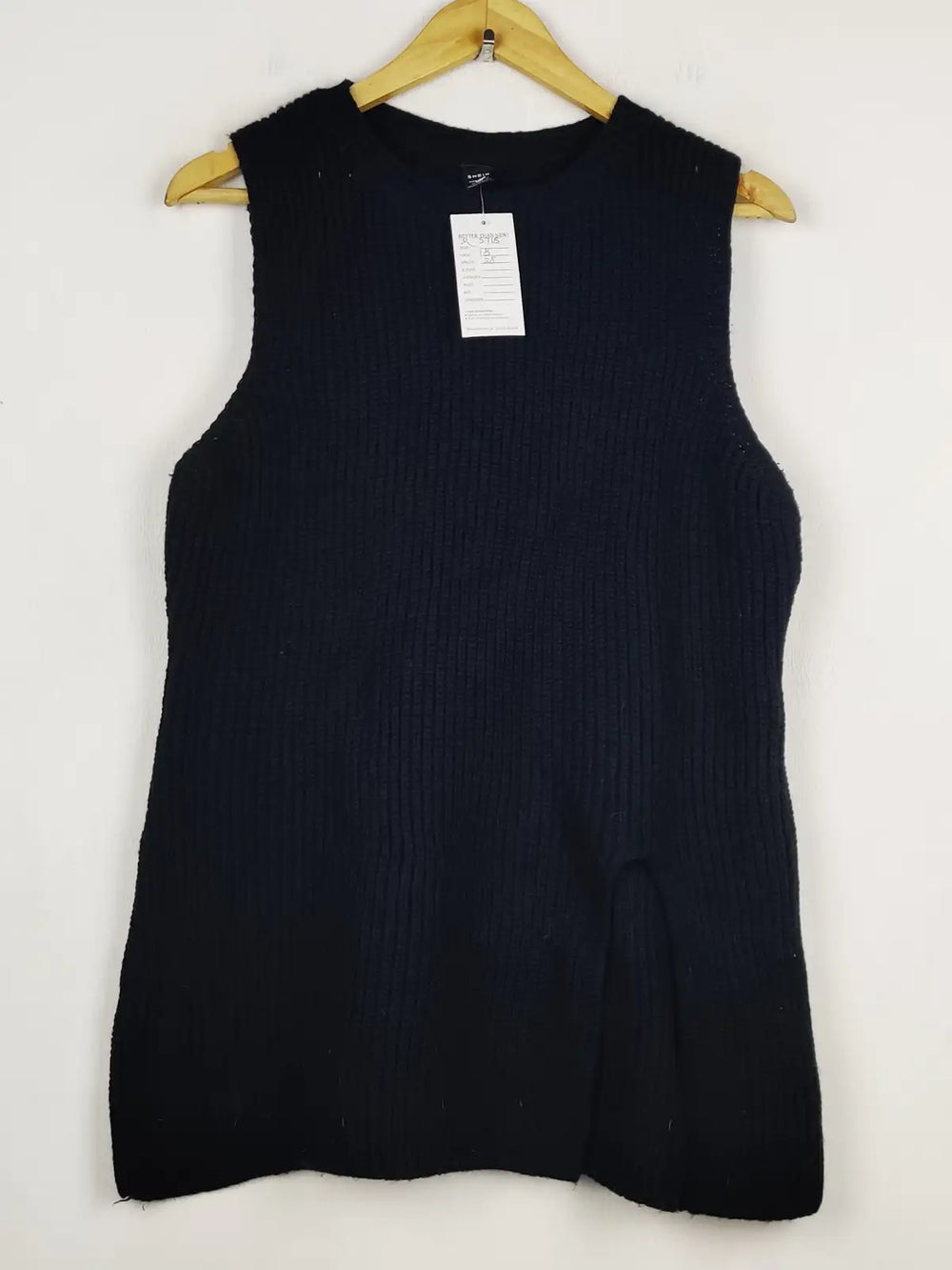 Buy online pre-used pre-loved 100% authentic & Original branded Shein (SL-5718) available in Pakistan. Top international brands avilable.