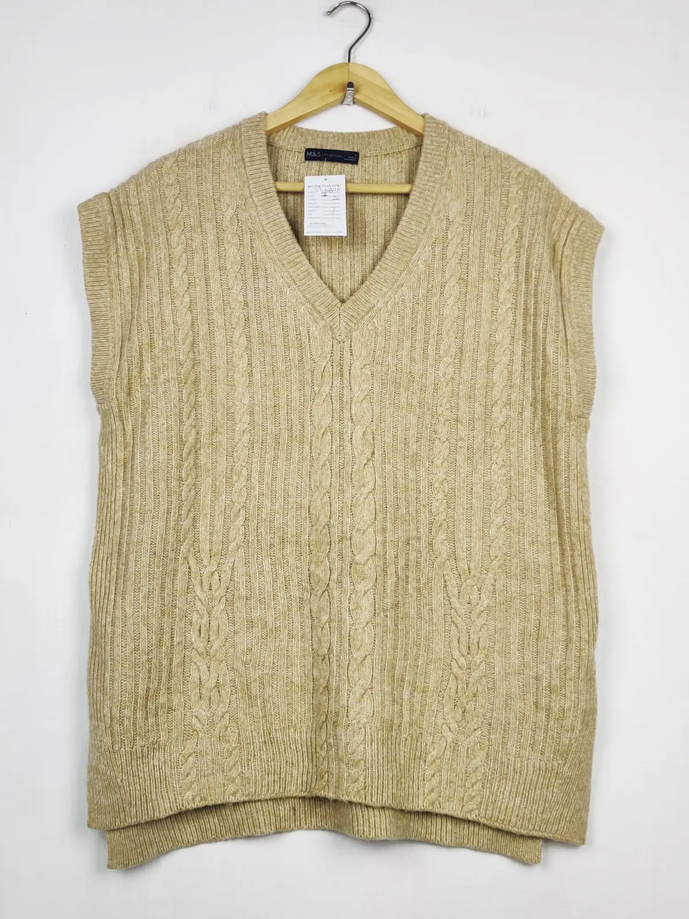 Buy online pre-used pre-loved 100% authentic & Original branded Marks & Spencer (SL-5806) available in Pakistan. Top international brands avilable.